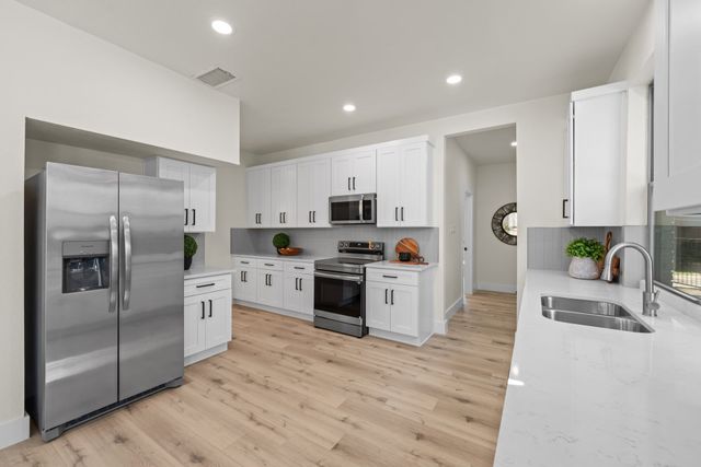 4706 El Brevo Court, Arlington, TX 76017