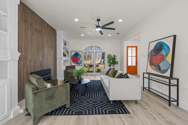 4706 El Brevo Court, Arlington, TX 76017