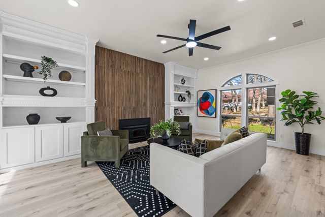 4706 El Brevo Court, Arlington, TX 76017