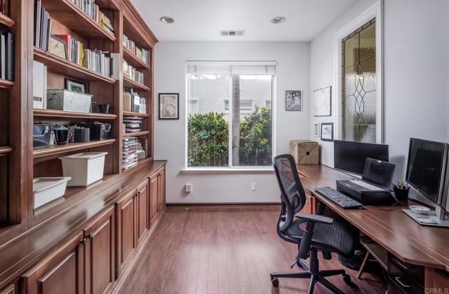 3459 Paseo Ancho, Carlsbad, CA 92009