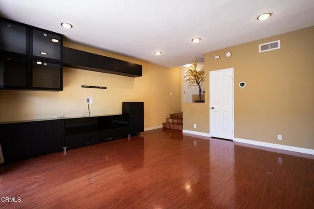 314 Monterey Road 18, South Pasadena, CA 91030