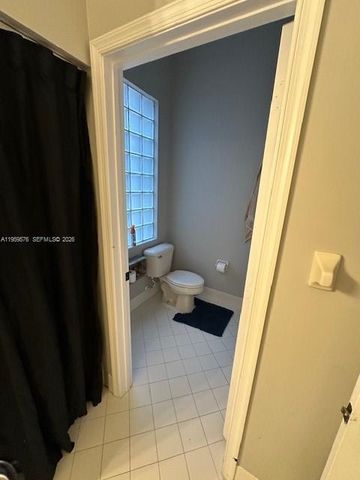 1471 NW 159th Ave, Pembroke Pines, FL 33028