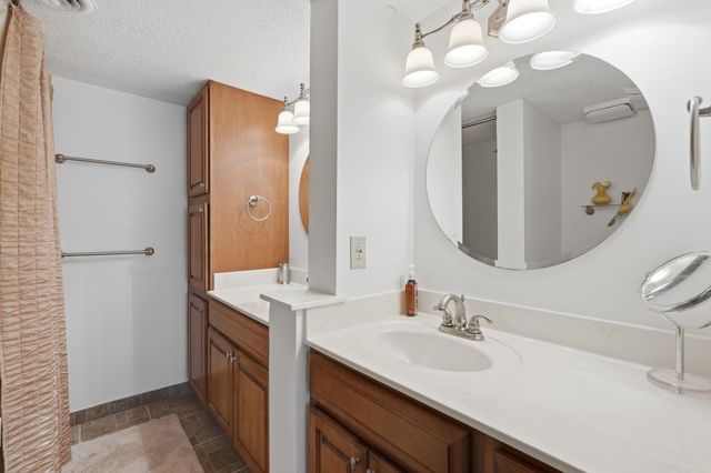 4311 S Ocean Blvd Apt 602, North Myrtle Beach, SC 29582