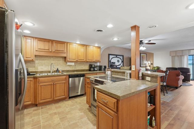 4311 S Ocean Blvd Apt 602, North Myrtle Beach, SC 29582