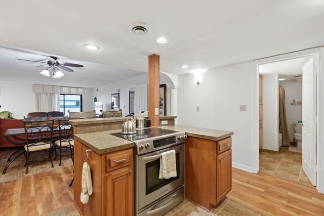 4311 S Ocean Blvd Apt 602, North Myrtle Beach, SC 29582