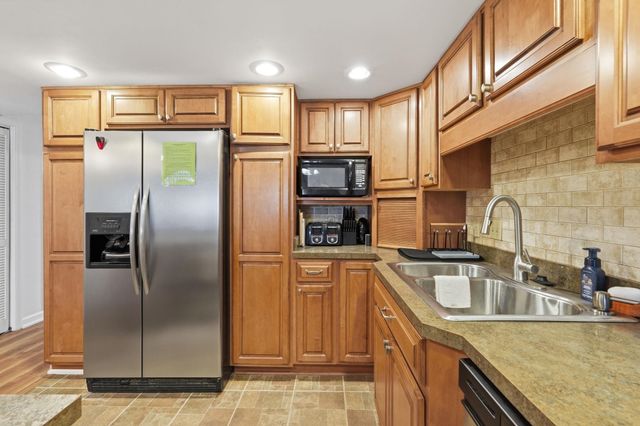 4311 S Ocean Blvd Apt 602, North Myrtle Beach, SC 29582
