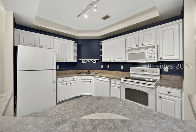 380 Marshland Rd Apt A12, Hilton Head Island, SC 29926