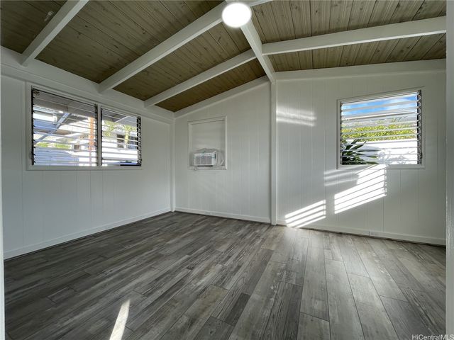 3622 Maunalei Avenue, Honolulu, HI 96816
