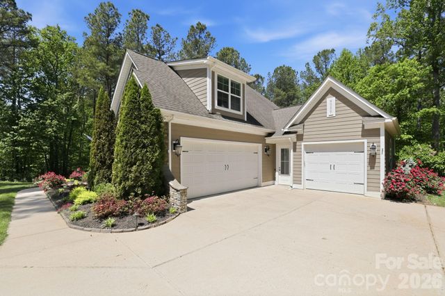 1026 Ledge Wood Lane, Clover, SC 29710