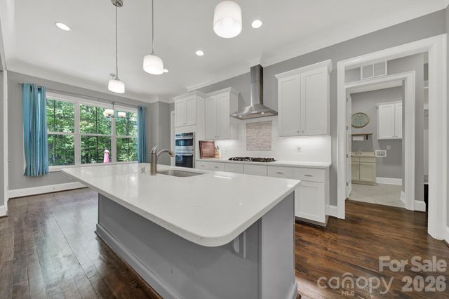 1026 Ledge Wood Lane, Clover, SC 29710