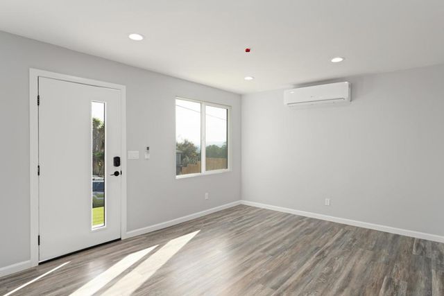 6728 36 Thomson Ct, San Diego, CA 92111