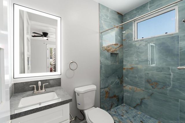 6728 36 Thomson Ct, San Diego, CA 92111