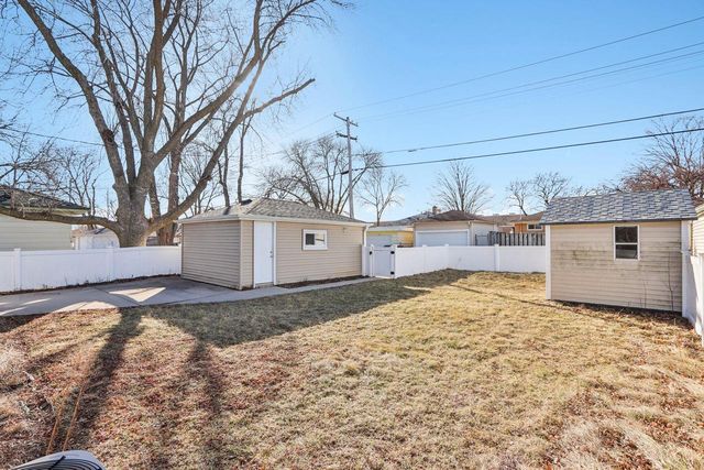 6609 W Morgan AVENUE, Milwaukee, WI 53220