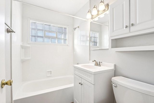 6609 W Morgan AVENUE, Milwaukee, WI 53220