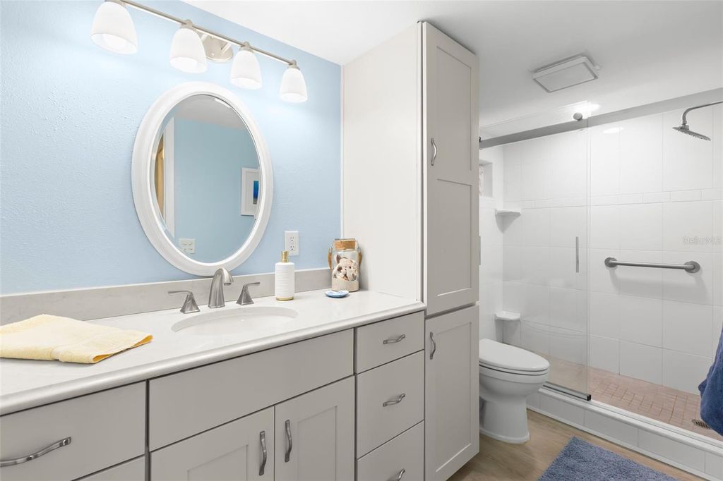 Image 27 of property listing at 9 FORBES PLACE 707, Dunedin, FL 34698