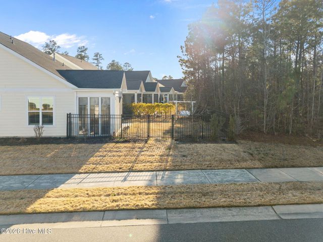 5737 Park West Circle, Leland, NC 28451