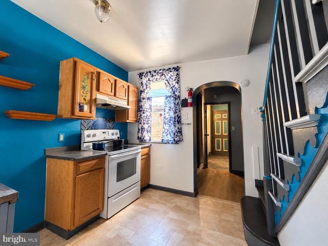 1056 SPRUCE ST, Reading, PA 19602