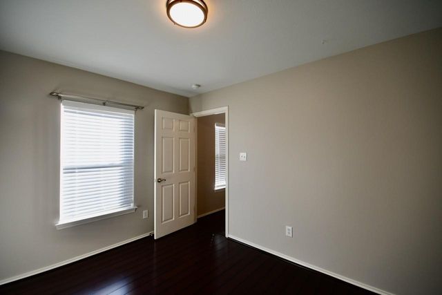 1706 Redwing Bluff Drive, Houston, TX 77009