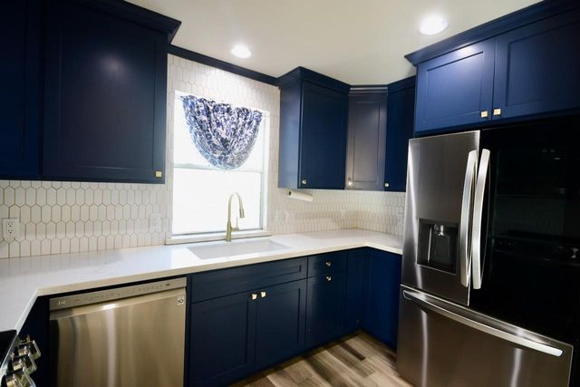 1706 Redwing Bluff Drive, Houston, TX 77009