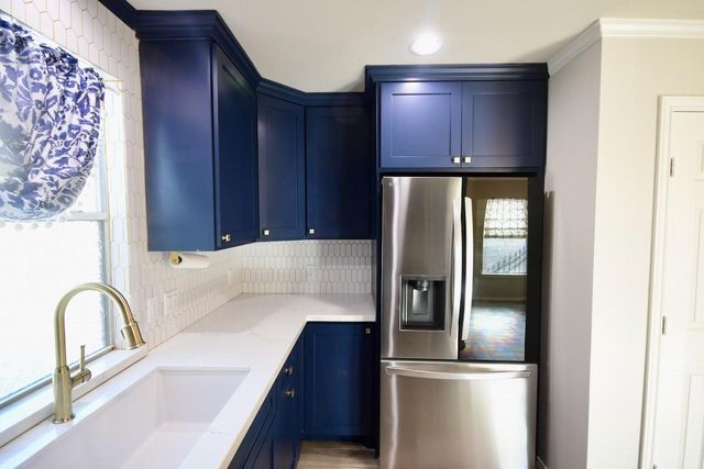 1706 Redwing Bluff Drive, Houston, TX 77009