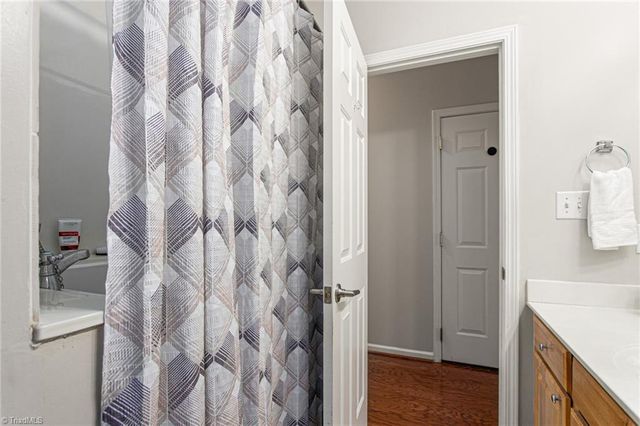 3728 Georgia Pond Lane, High Point, NC 27265