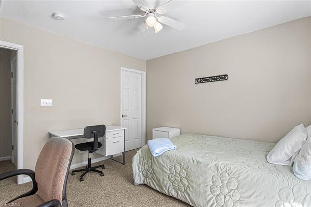 3728 Georgia Pond Lane, High Point, NC 27265