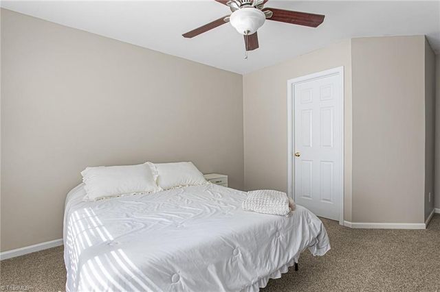 3728 Georgia Pond Lane, High Point, NC 27265