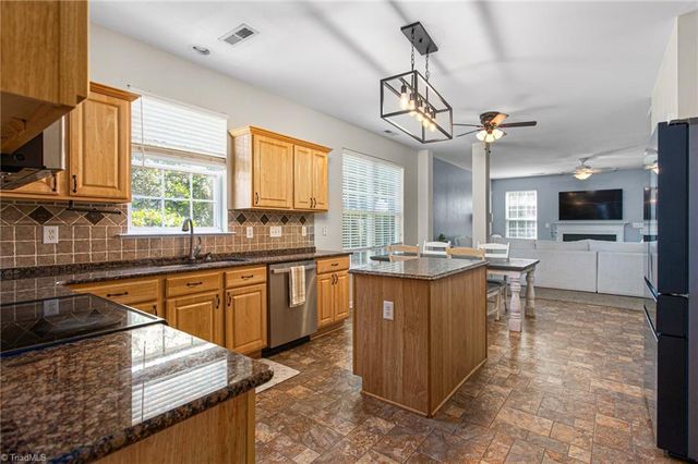 3728 Georgia Pond Lane, High Point, NC 27265