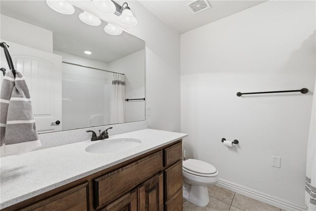 705 Olivia Lane, Centerton, AR 72719