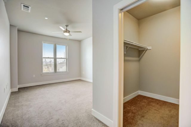 2724 Treble LN 333, Austin, TX 78704