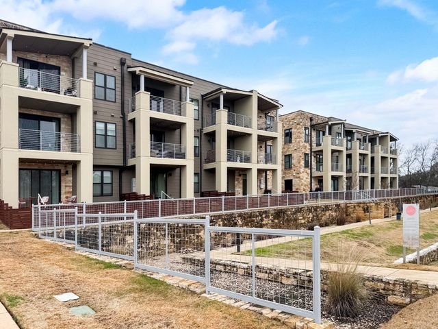 2724 Treble LN 333, Austin, TX 78704