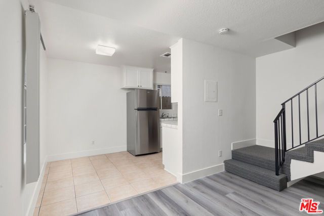 6616 Sylmar Avenue 1, Van Nuys (los Angeles), CA 91405