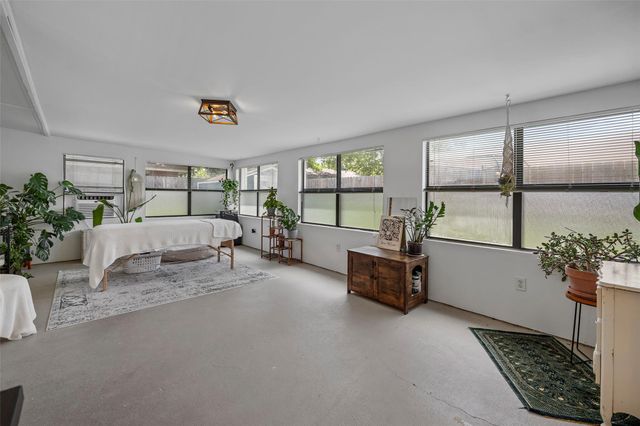 2335 Farriers Bend Drive, Friendswood, TX 77546
