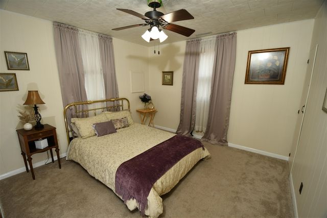 25248 Front Street, Mattawan, MI 49071