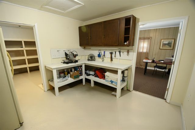 25248 Front Street, Mattawan, MI 49071