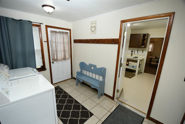 25248 Front Street, Mattawan, MI 49071