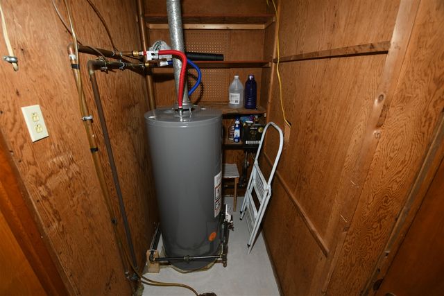 25248 Front Street, Mattawan, MI 49071