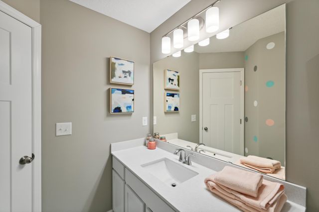 19958 Gadston Lane, Lakeville, MN 55044