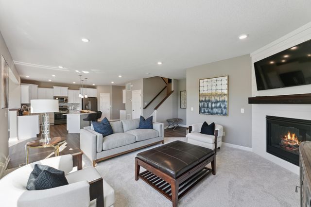 19958 Gadston Lane, Lakeville, MN 55044