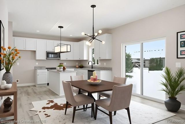 23188 Waterview Drive, New Boston, MI 48164