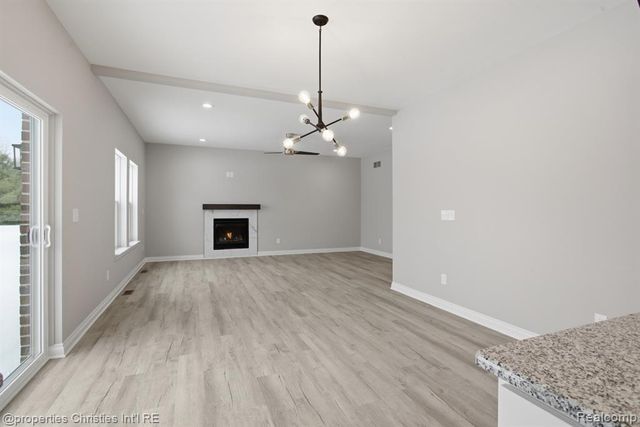 23188 Waterview Drive, New Boston, MI 48164