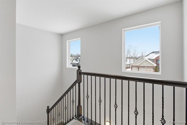 23188 Waterview Drive, New Boston, MI 48164