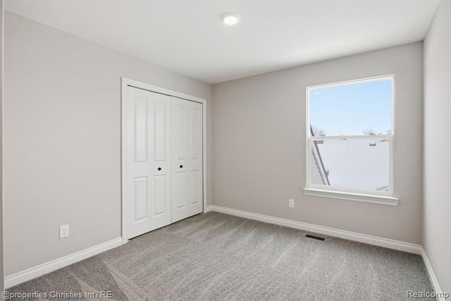 23188 Waterview Drive, New Boston, MI 48164