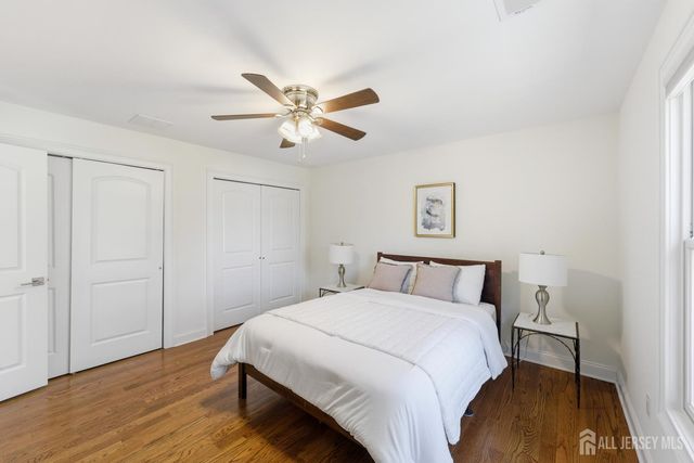 26 Washington Place, Metuchen, NJ 08840