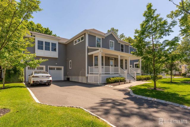26 Washington Place, Metuchen, NJ 08840