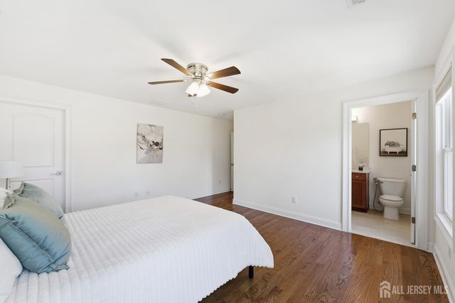 26 Washington Place, Metuchen, NJ 08840