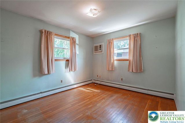 2630 Jacksonville Road, Bethlehem City, PA 18017