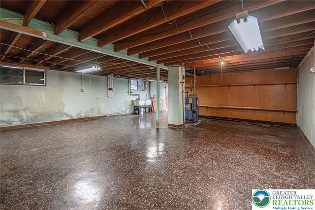 2630 Jacksonville Road, Bethlehem City, PA 18017