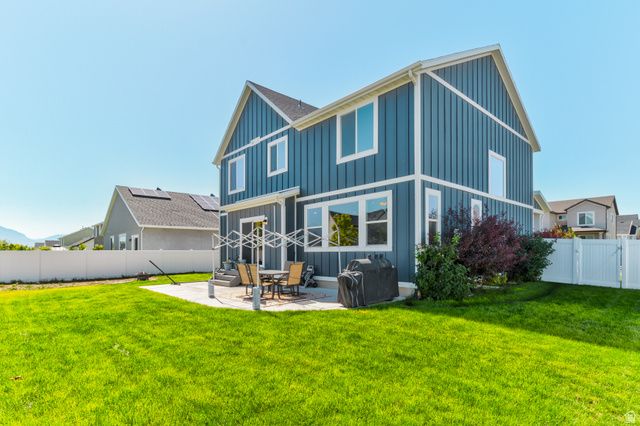 242 E ECHO LEDGE DR, Saratoga Springs, UT 84045