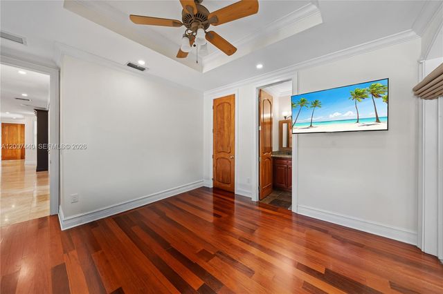4065 Battersea Road, Miami, FL 33133